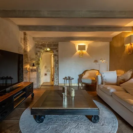 Bed & Breakfast Le Mounestier De Prestige La Barben